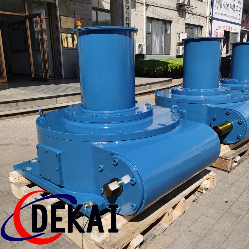 平面二次包络减速机的日常使用及维护